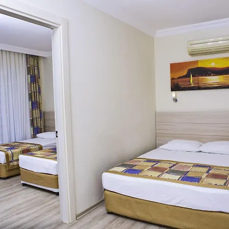 Gardenia Hotell 4*