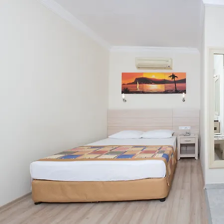 Gardenia Hotel 4*